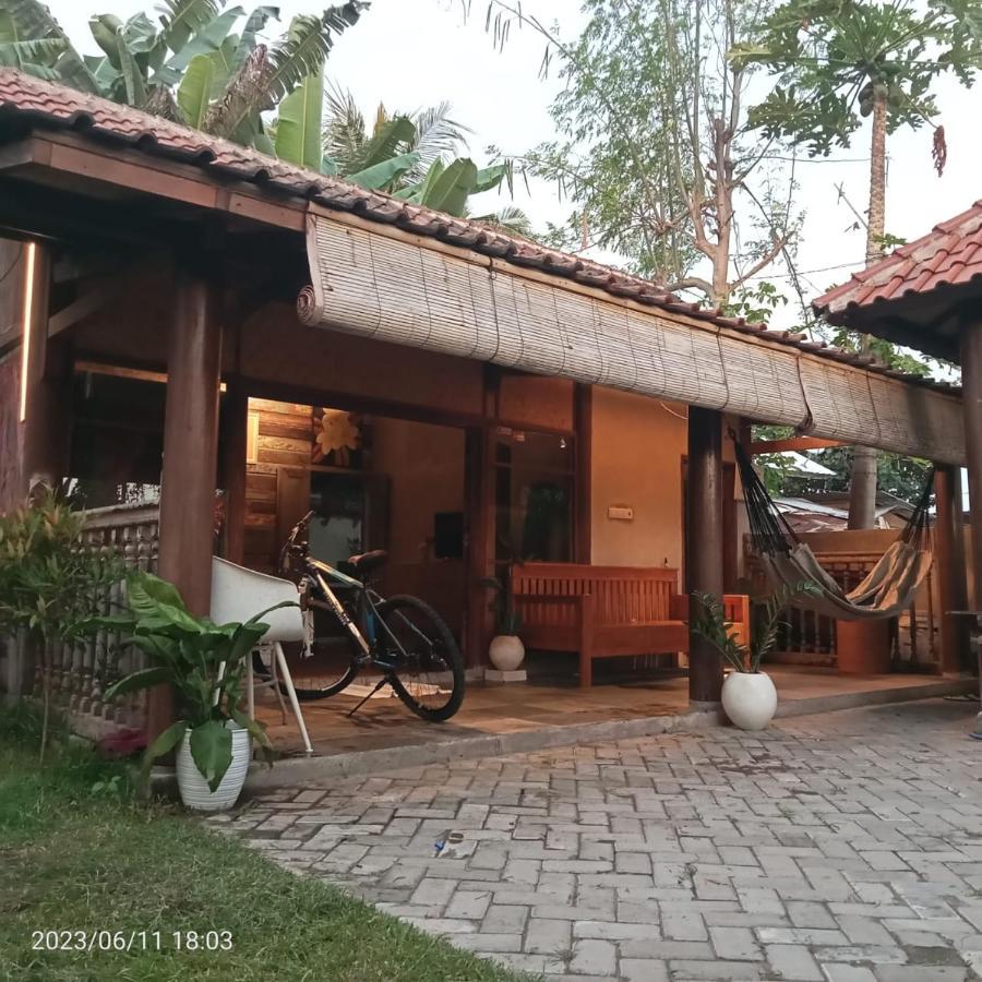 فندق Al-Shifa Healing House Lombok غيلي آير المظهر الخارجي الصورة